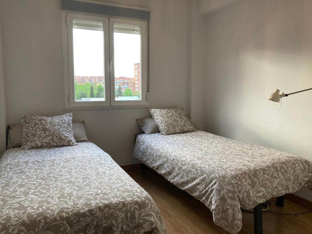 Ferienwohnung 2 Banos! Piso Grande 100 M2 Y Garaje Gratis Madrid Exterior foto